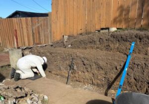 best landscape fabric for retaining wall